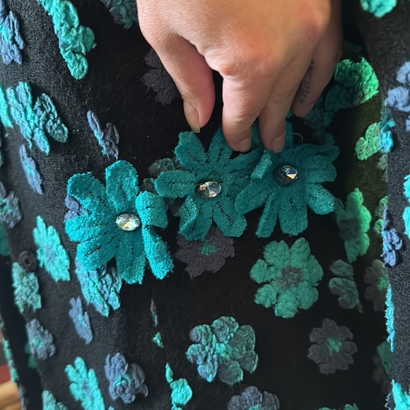 Jacket - Picture 5 of 7